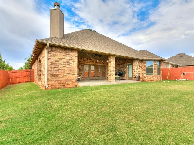 2251 E Kellan Court Terrace, Mustang, OK 73064