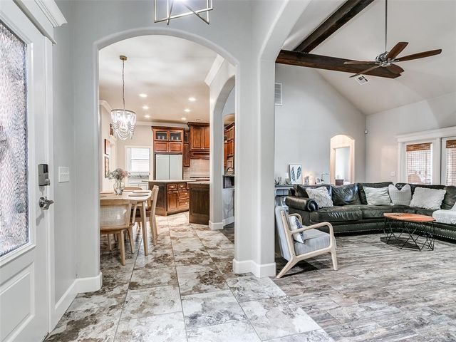 2251 E Kellan Court Terrace, Mustang, OK 73064