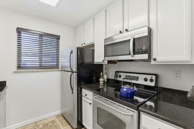 945 Catkin Court, San Jose, CA 95128
