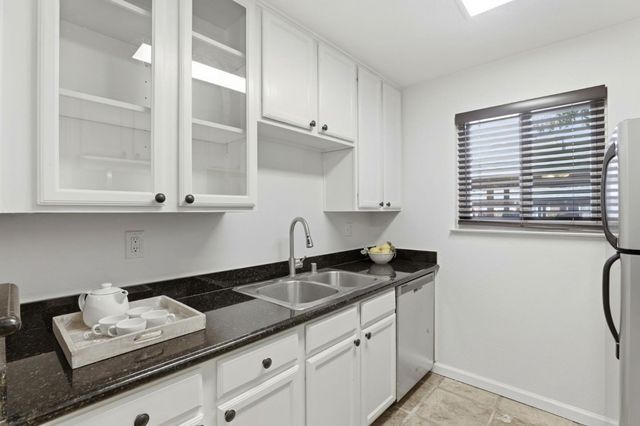 945 Catkin Court, San Jose, CA 95128