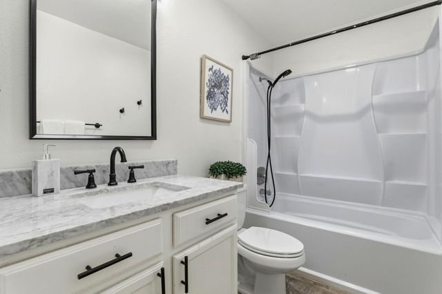 945 Catkin Court, San Jose, CA 95128