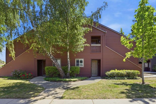 945 Catkin Court, San Jose, CA 95128