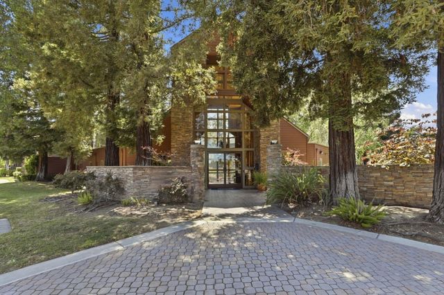 945 Catkin Court, San Jose, CA 95128
