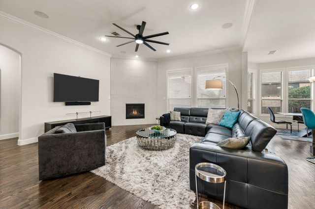 1204 Huron Drive, Grapevine, TX 76051