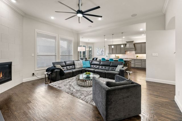 1204 Huron Drive, Grapevine, TX 76051