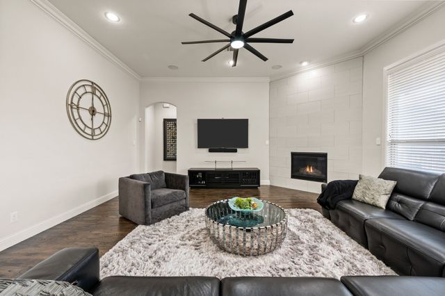 1204 Huron Drive, Grapevine, TX 76051