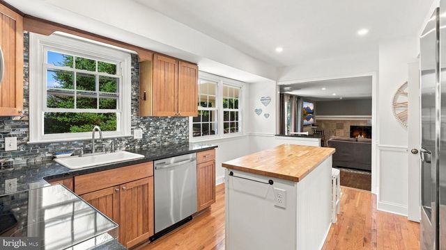 2579 POLK CT, Warrington, PA 18976