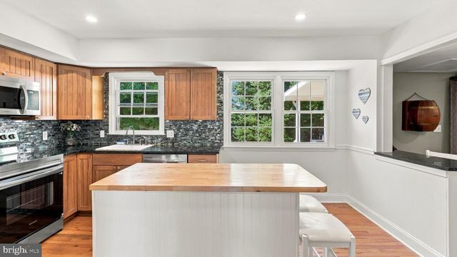 2579 POLK CT, Warrington, PA 18976