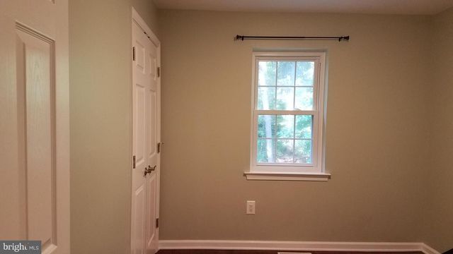 5551 WINFORD CT, Fairfax, VA 22032