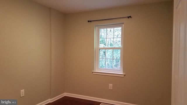 5551 WINFORD CT, Fairfax, VA 22032