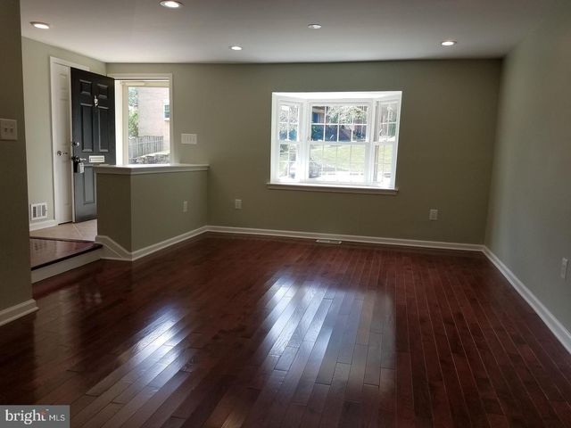 5551 WINFORD CT, Fairfax, VA 22032