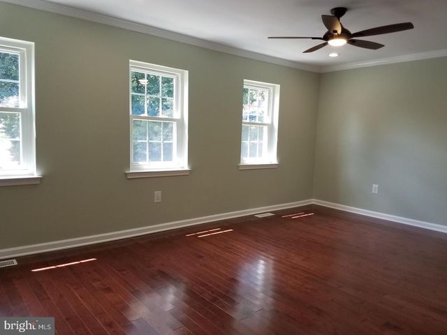 5551 WINFORD CT, Fairfax, VA 22032