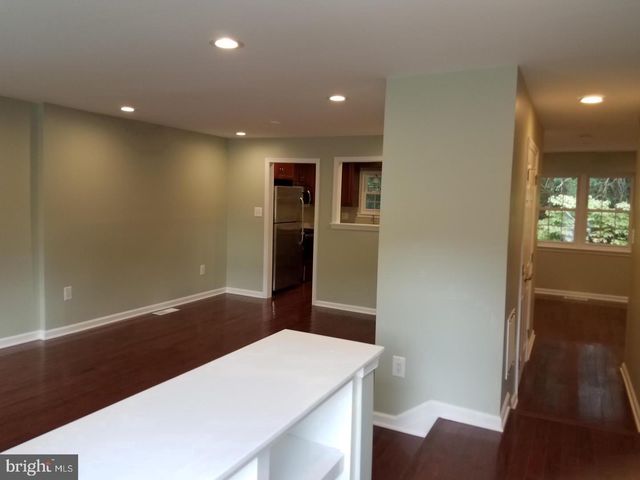 5551 WINFORD CT, Fairfax, VA 22032