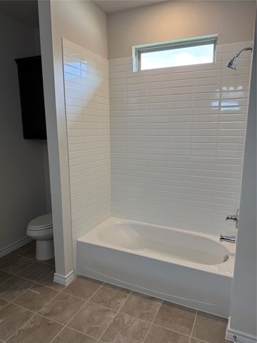 411 Saddle Lane, Denton, TX 76205