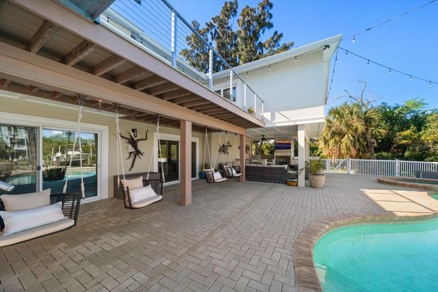 300 6TH AVENUE, Indian Rocks Beach, FL 33785