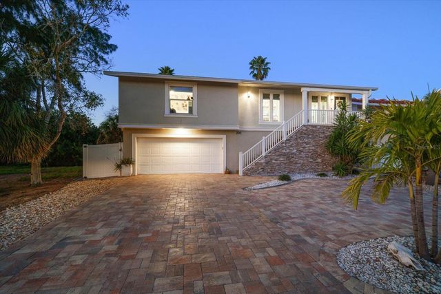 300 6TH AVENUE, Indian Rocks Beach, FL 33785