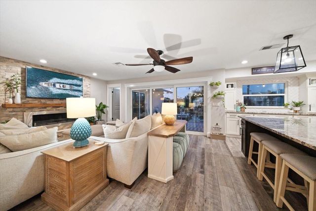 300 6TH AVENUE, Indian Rocks Beach, FL 33785