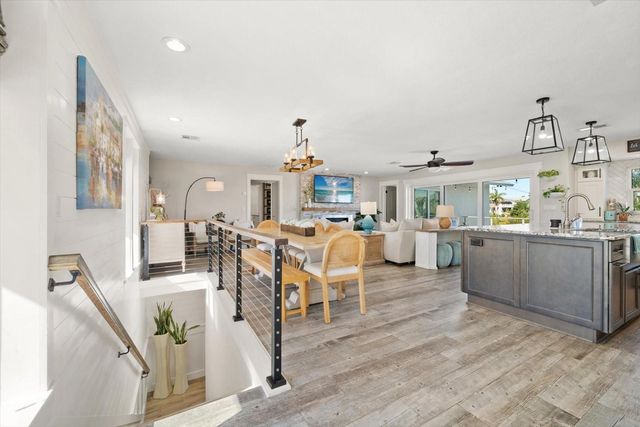 300 6TH AVENUE, Indian Rocks Beach, FL 33785