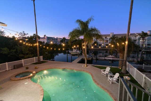 300 6TH AVENUE, Indian Rocks Beach, FL 33785