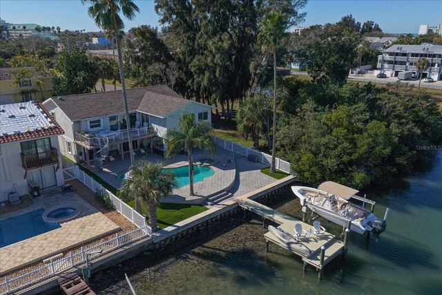 300 6TH AVENUE, Indian Rocks Beach, FL 33785