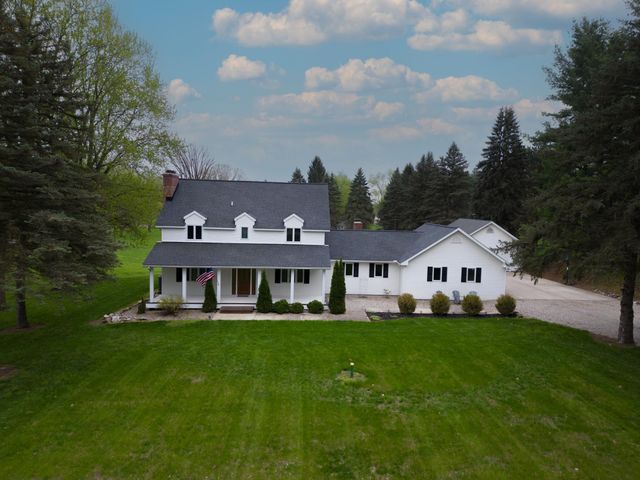 6121 Saline Waterworks Road, Lodi Twp, MI 48176