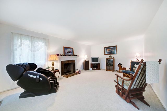 6121 Saline Waterworks Road, Lodi Twp, MI 48176