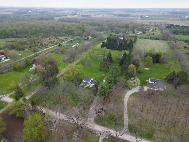 6121 Saline Waterworks Road, Lodi Twp, MI 48176