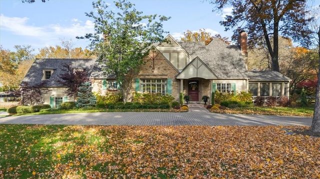6331 ENSLEY Lane, Mission Hills, KS 66208