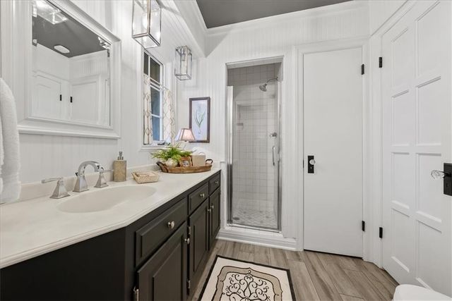 6331 ENSLEY Lane, Mission Hills, KS 66208