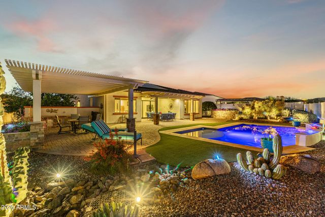 18205 W SEQUOIA Drive, Goodyear, AZ 85338