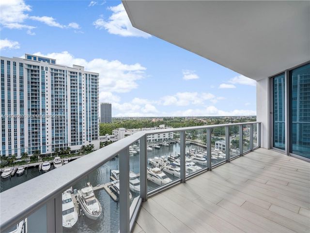 17301 Biscayne Boulevard 1105, North Miami Beach, FL 33160
