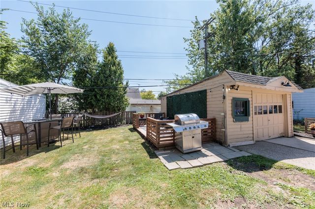 15308 Maplewood Avenue, Maple Heights, OH 44137