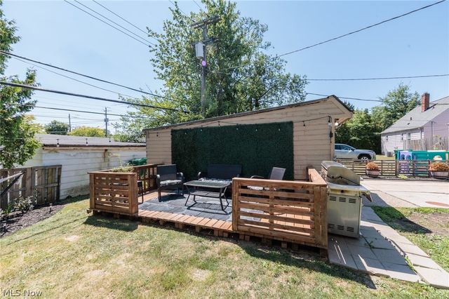 15308 Maplewood Avenue, Maple Heights, OH 44137