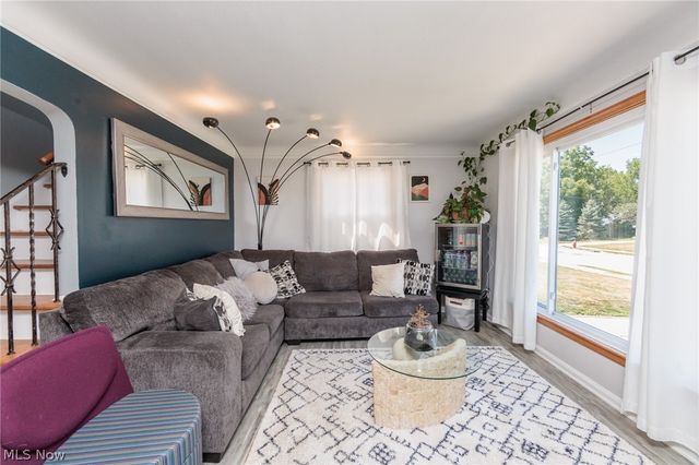 15308 Maplewood Avenue, Maple Heights, OH 44137