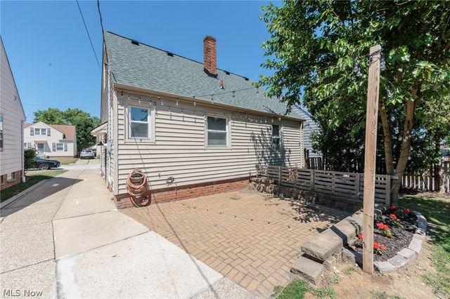 15308 Maplewood Avenue, Maple Heights, OH 44137