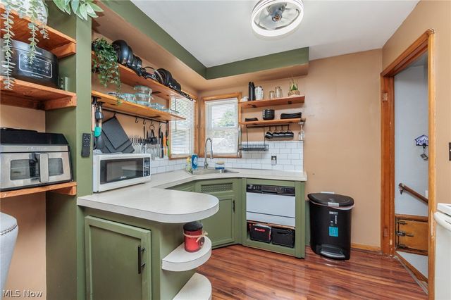 15308 Maplewood Avenue, Maple Heights, OH 44137