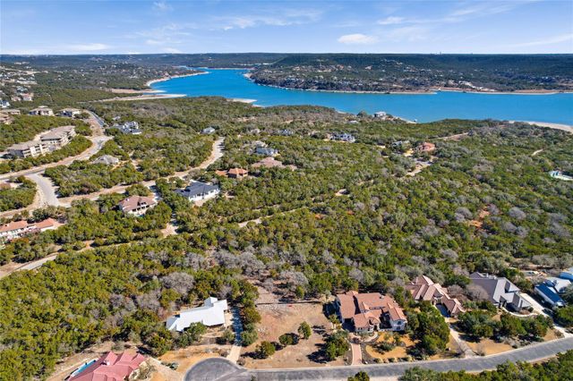 17712 Regatta View DR, Jonestown, TX 78645