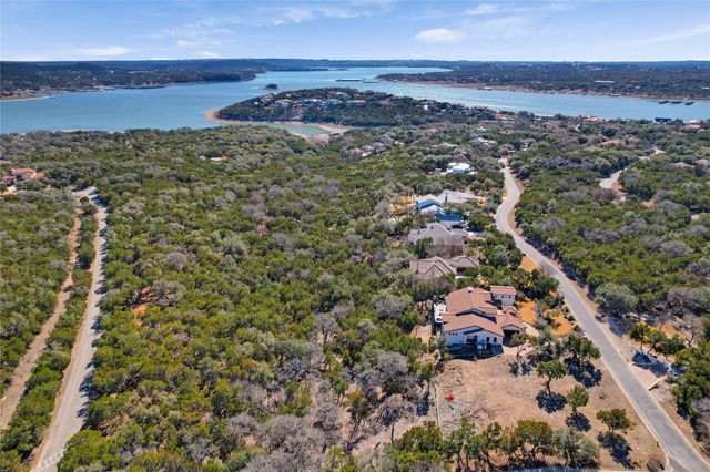 17712 Regatta View DR, Jonestown, TX 78645