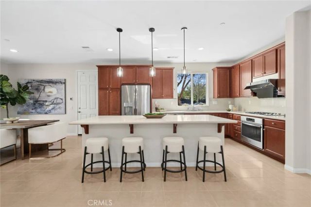 101 Newington, Irvine, CA 92618