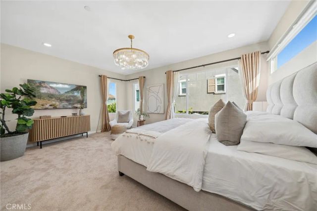 101 Newington, Irvine, CA 92618