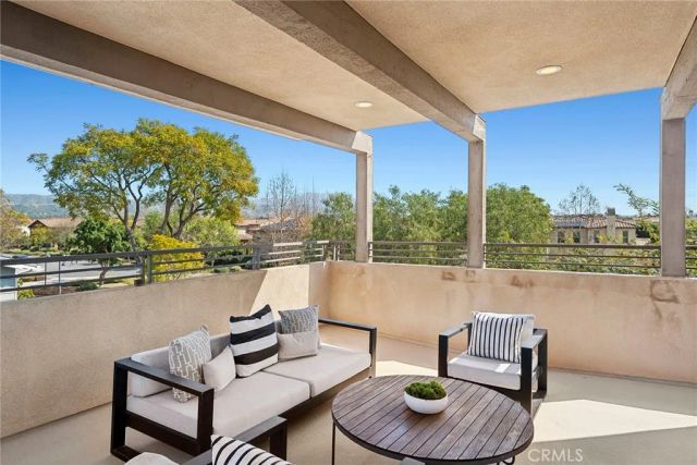 101 Newington, Irvine, CA 92618