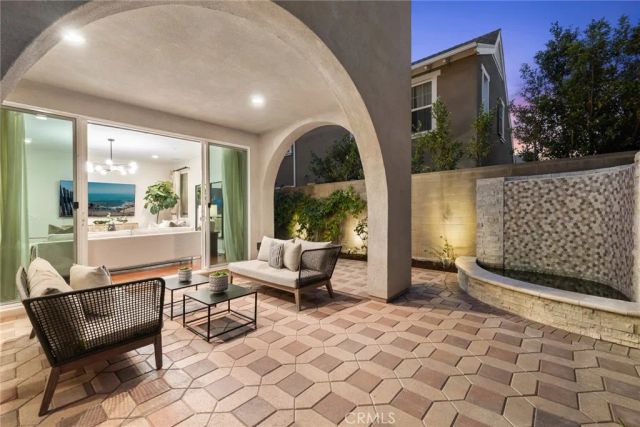 101 Newington, Irvine, CA 92618