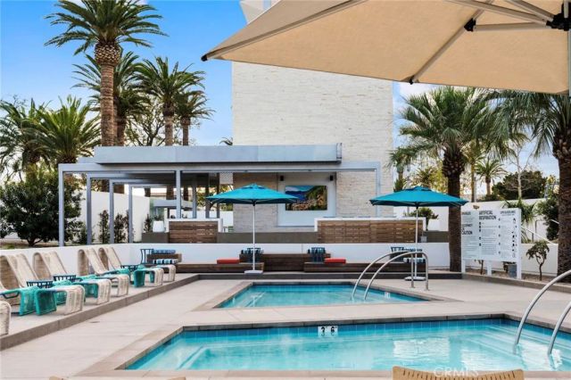 101 Newington, Irvine, CA 92618