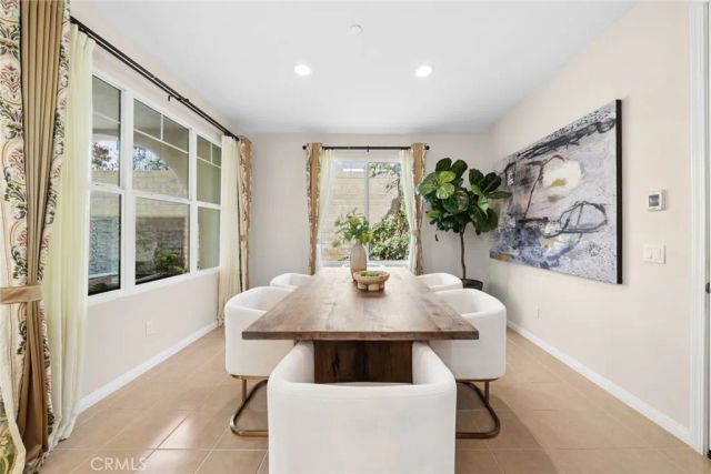 101 Newington, Irvine, CA 92618