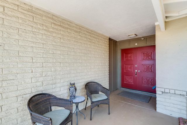 5352 W Port Au Prince Lane, Glendale, AZ 85306