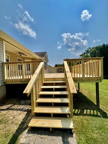 1366 Spring Meadows Drive, Ringgold, GA 30736