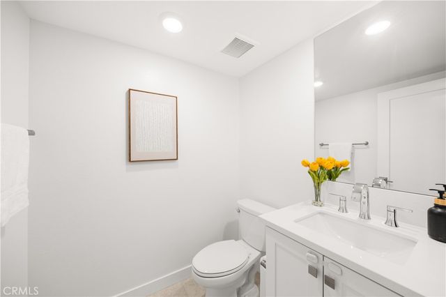 1866 S Westside Drive 26, Anaheim, CA 92806