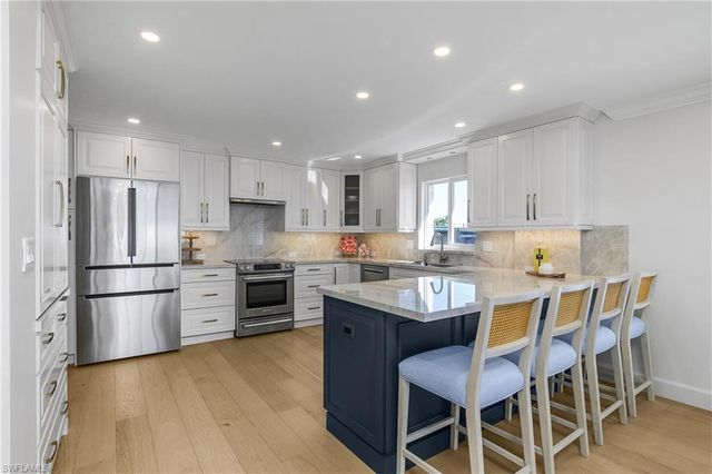 1717 Gulf Shore BLVD N # 101, Naples, FL 34102