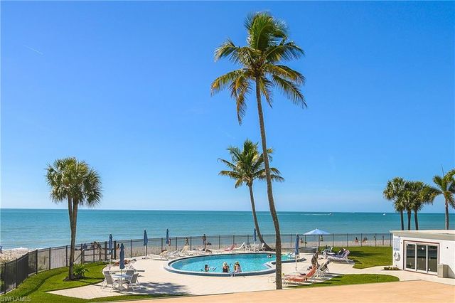1717 Gulf Shore BLVD N # 101, Naples, FL 34102