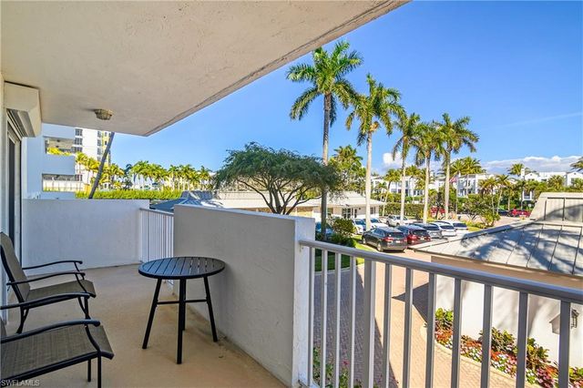 1717 Gulf Shore BLVD N # 101, Naples, FL 34102